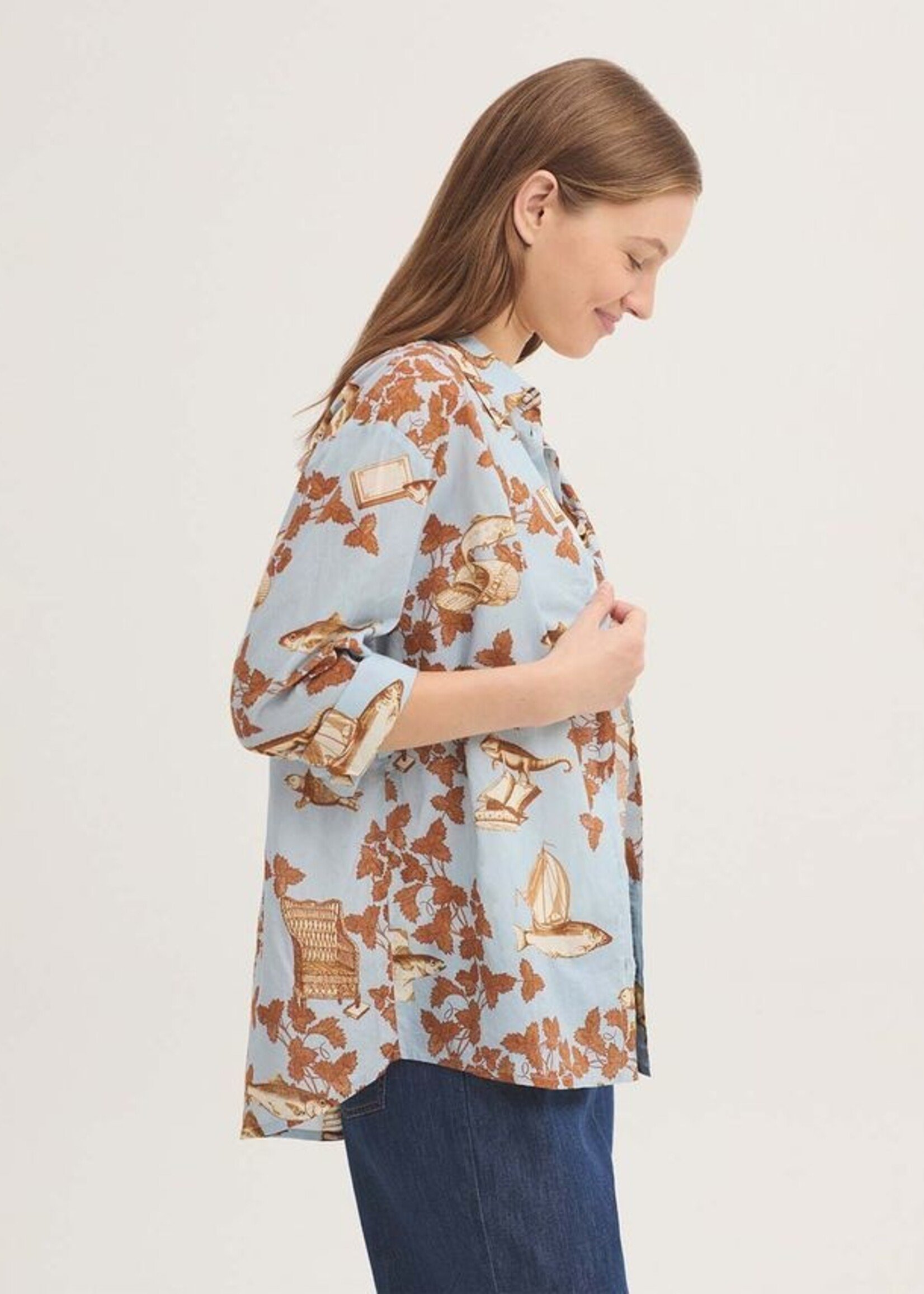 NICE THINGS NICE THINGS MIDSUMMER BOOKS BLOUSE LIGHT BLUE