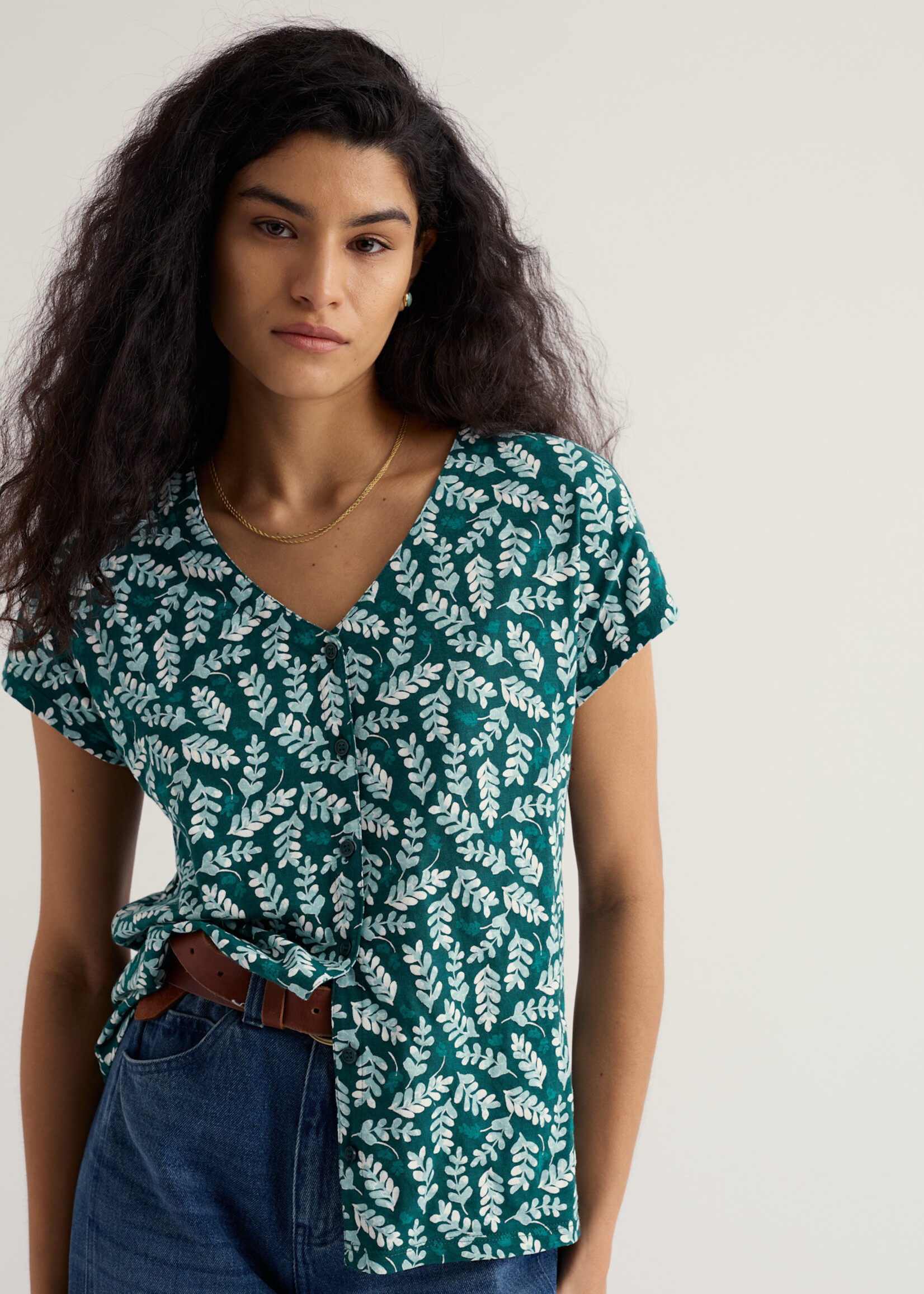 SEASALT CORNWALL SEASALT STUDIO GLASS TOP INDIGO LEAF DARK WRECKAGE