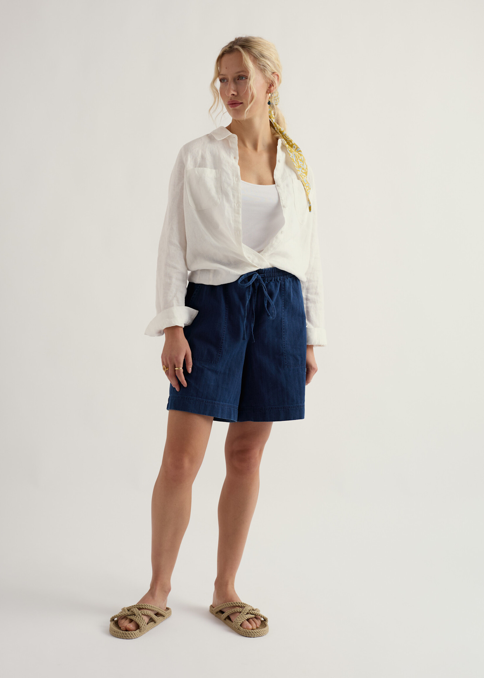 SEASALT CORNWALL SEASALT ESKELLI SHORT MID WASH DENIM