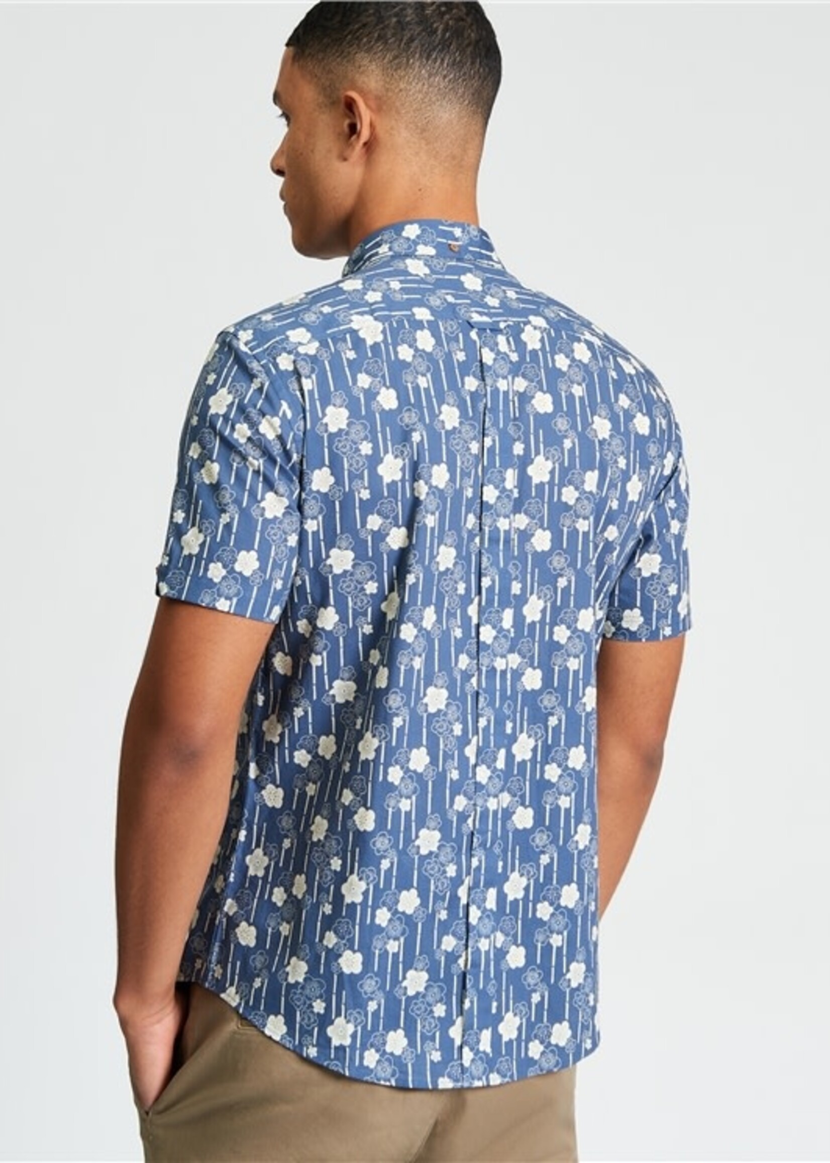 BEN SHERMAN BEN SHERMAN SS SHIRT FLORAL BAMBOO PRINT SHIRT INDIGO