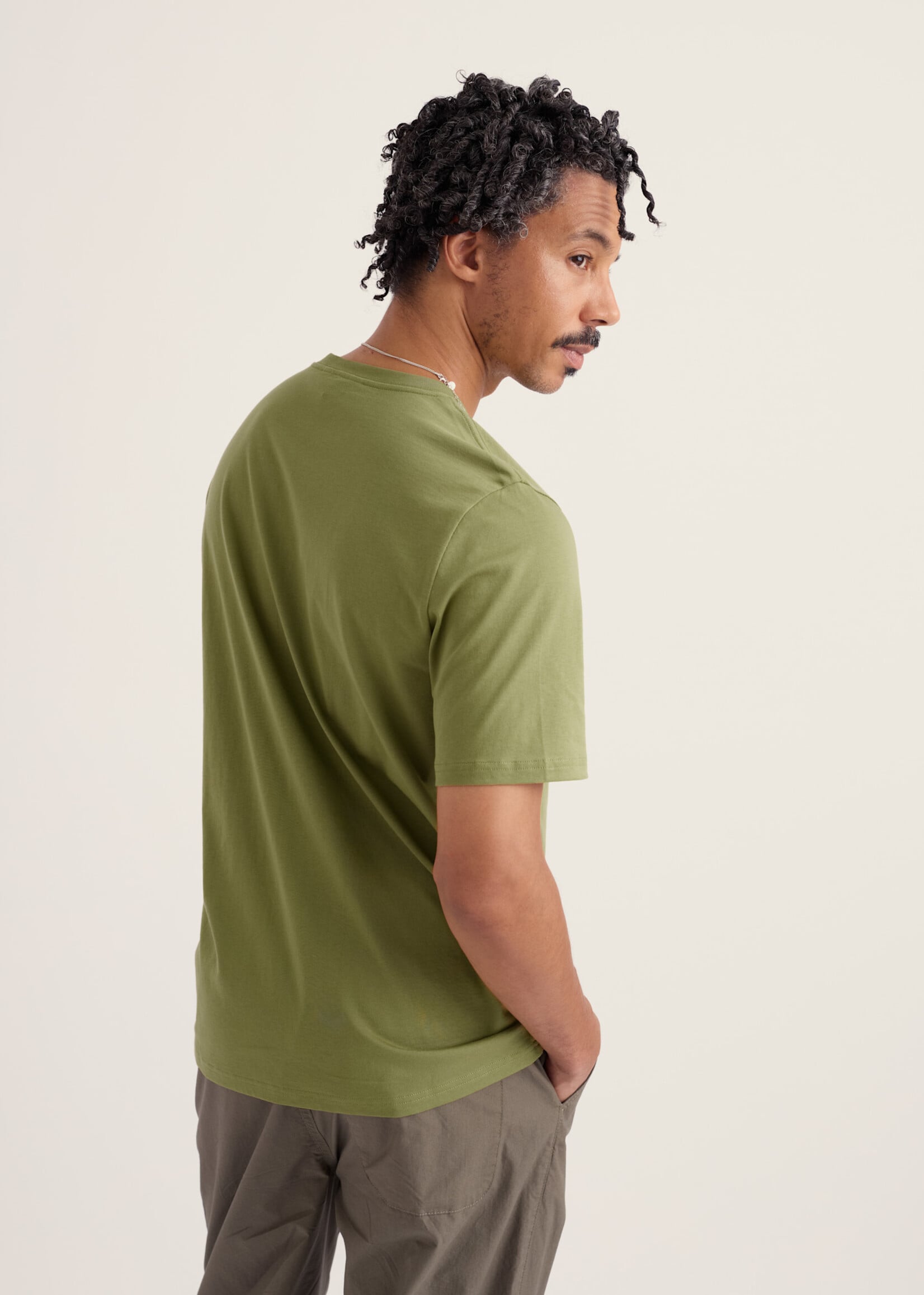 SEASALT CORNWALL SEASALT MEN’S MIDWATCH T SHIRT MULLION LANDSCAPE GRASSHOPPER