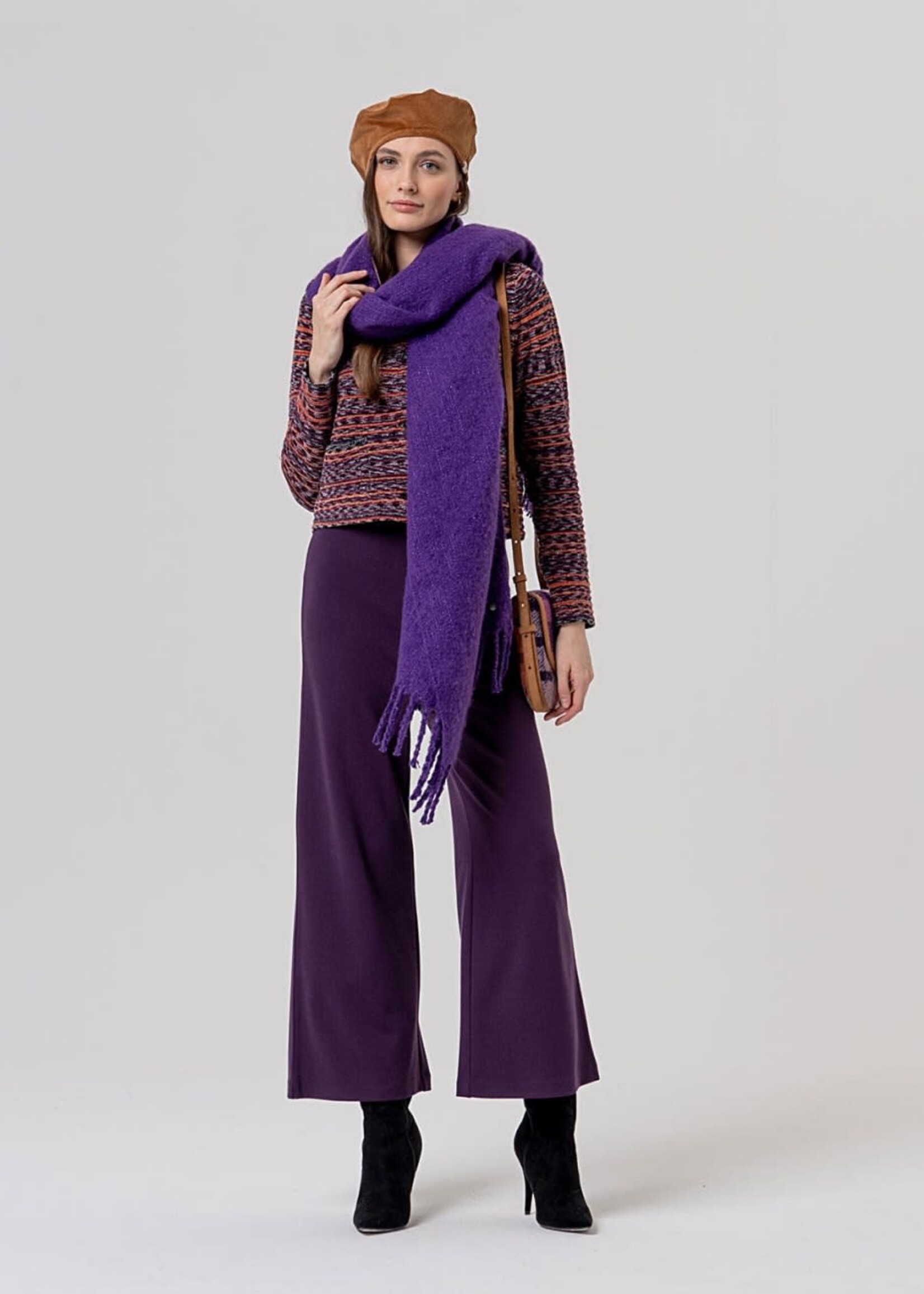 SURKANA SURKANA TEXTURED CROPPED JACKET CHERRY