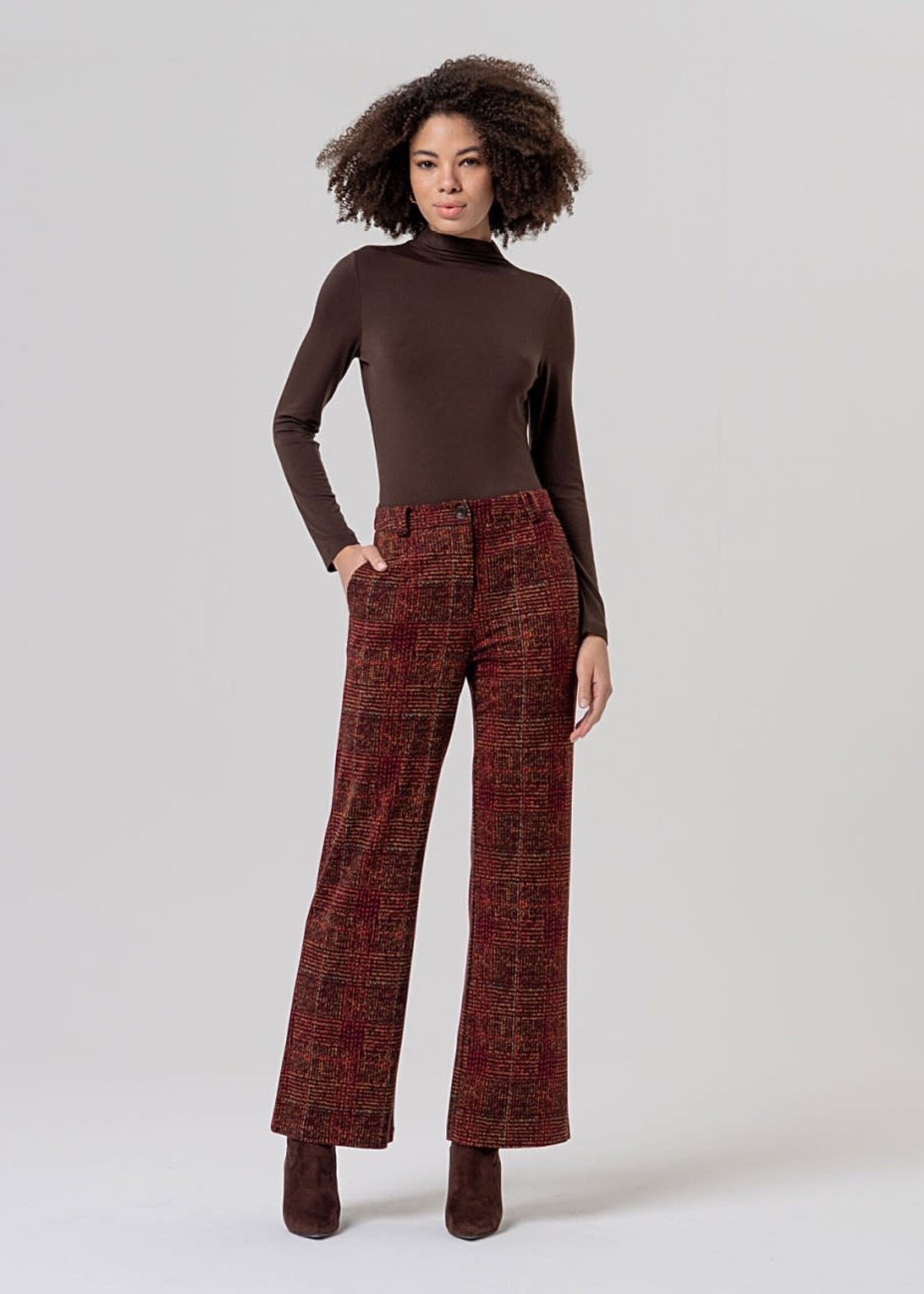 SURKANA SURKANA STRAIGHT LEG TROUSER MAROON