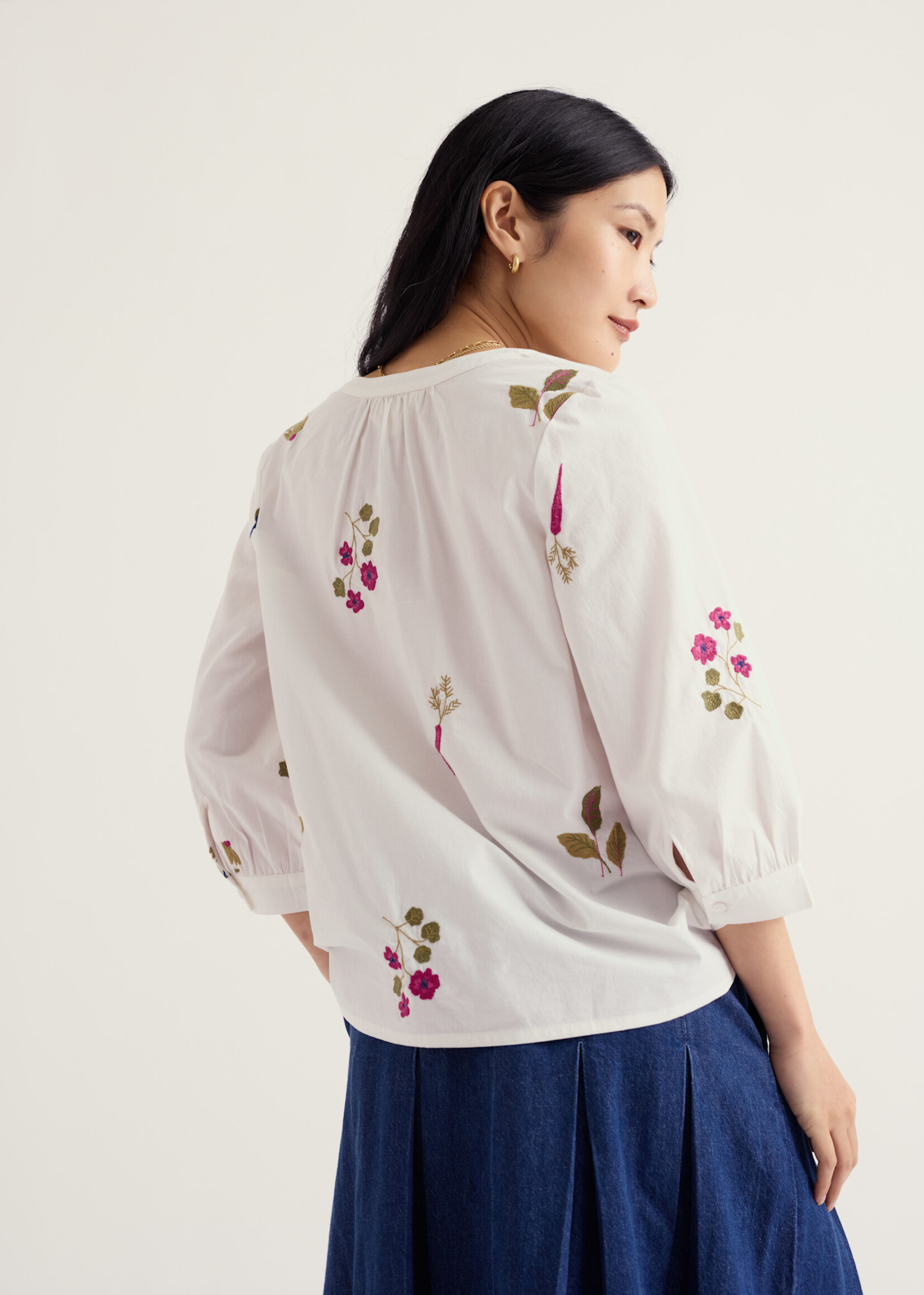 SEASALT CORNWALL SEASALT GRACE EMBROIDERED TOP FLORA EMBROIDERY CHALK