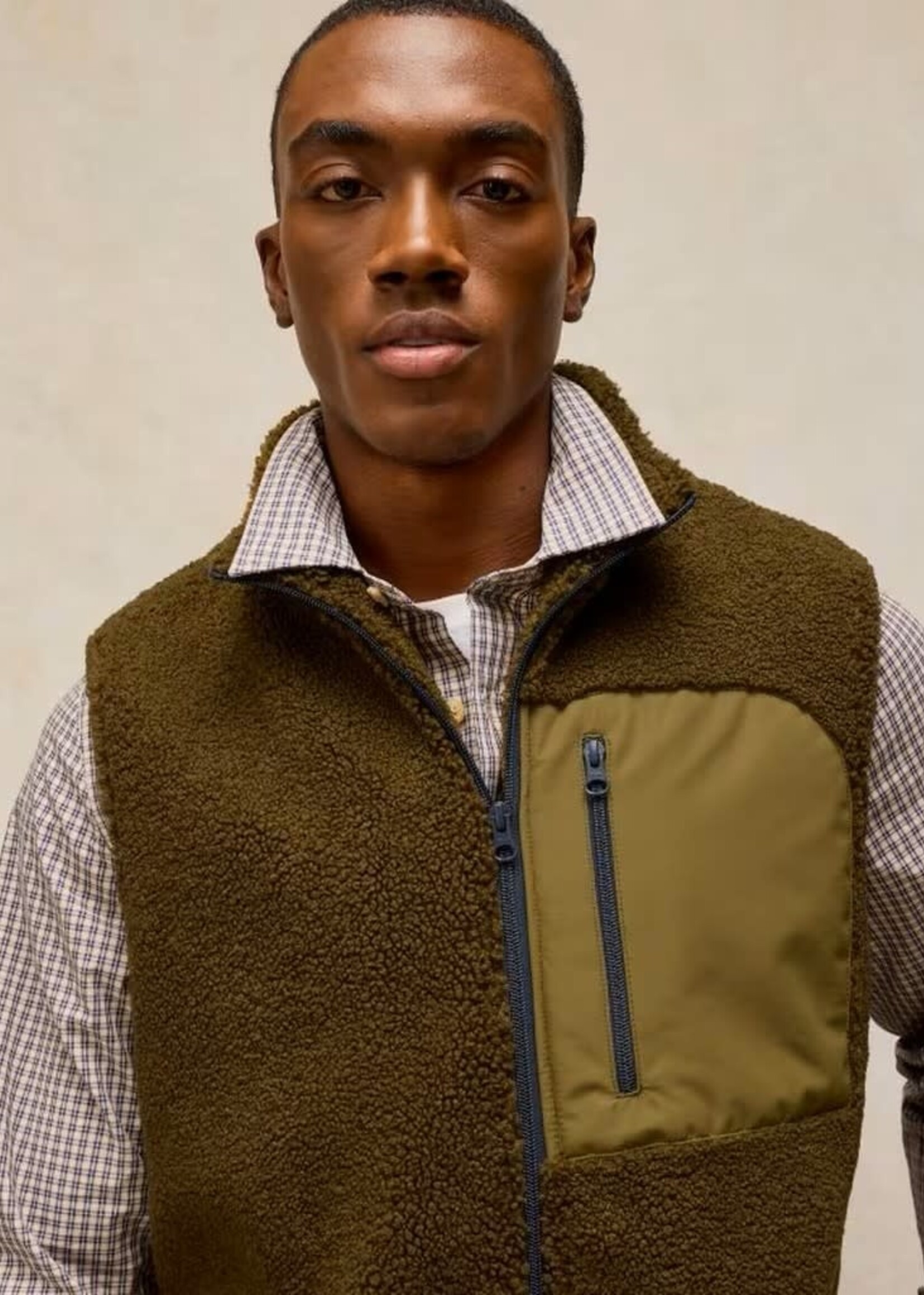 WHITE STUFF WHITE STUFF BORG ZIP THROUGHT GILET KHAKI GREEN