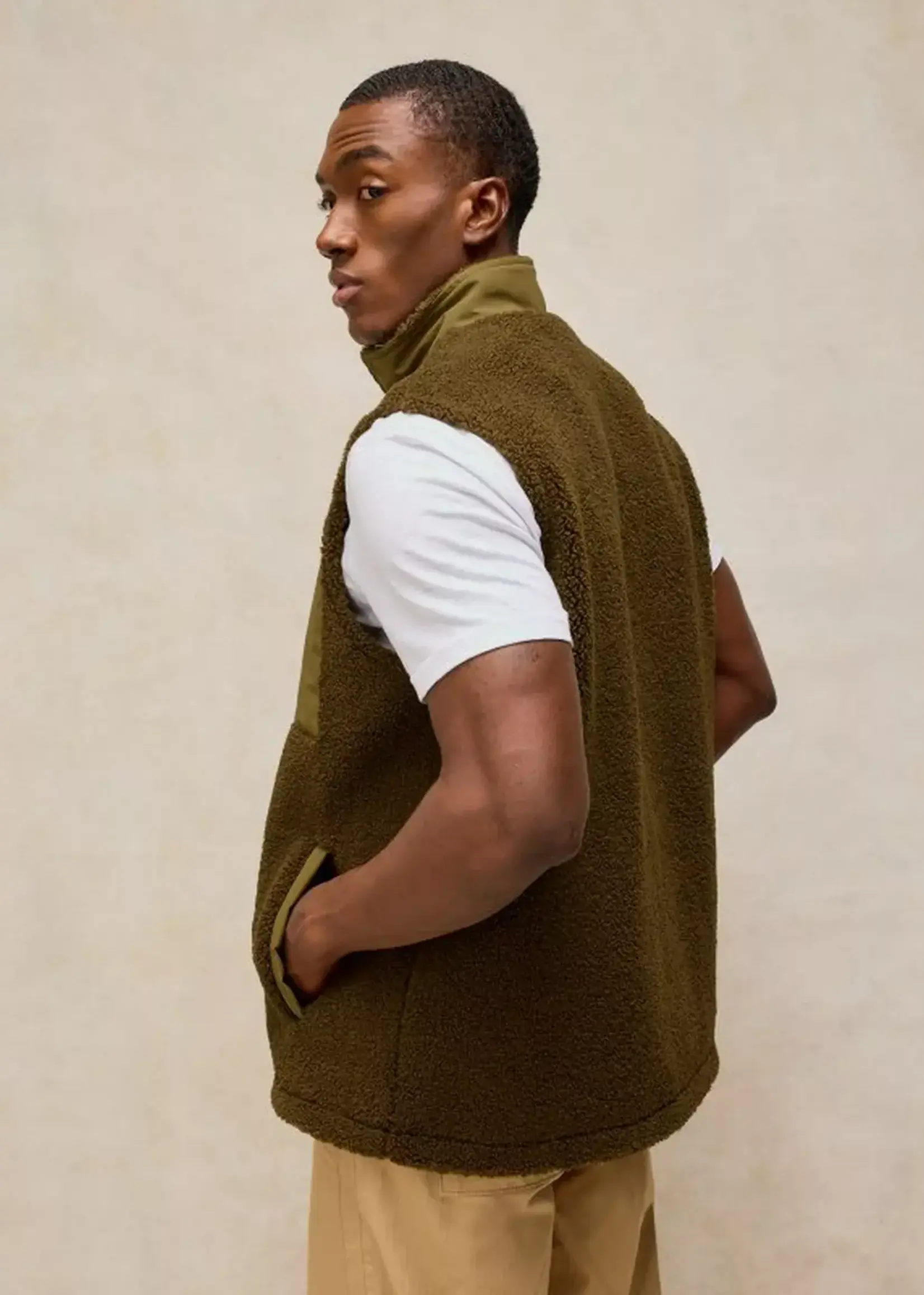 WHITE STUFF WHITE STUFF BORG ZIP THROUGHT GILET KHAKI GREEN