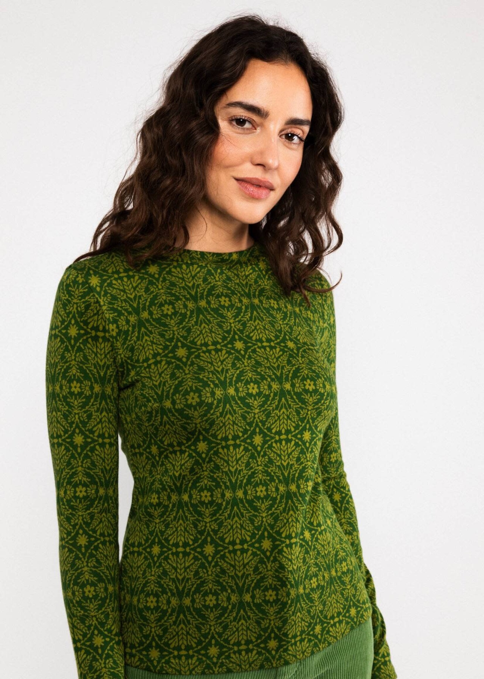 BLUTSGESCHWISTER BLUTSGESCHWISTER SAFE AND WARM TURTLE TOP GREEN HARVEST THANKS