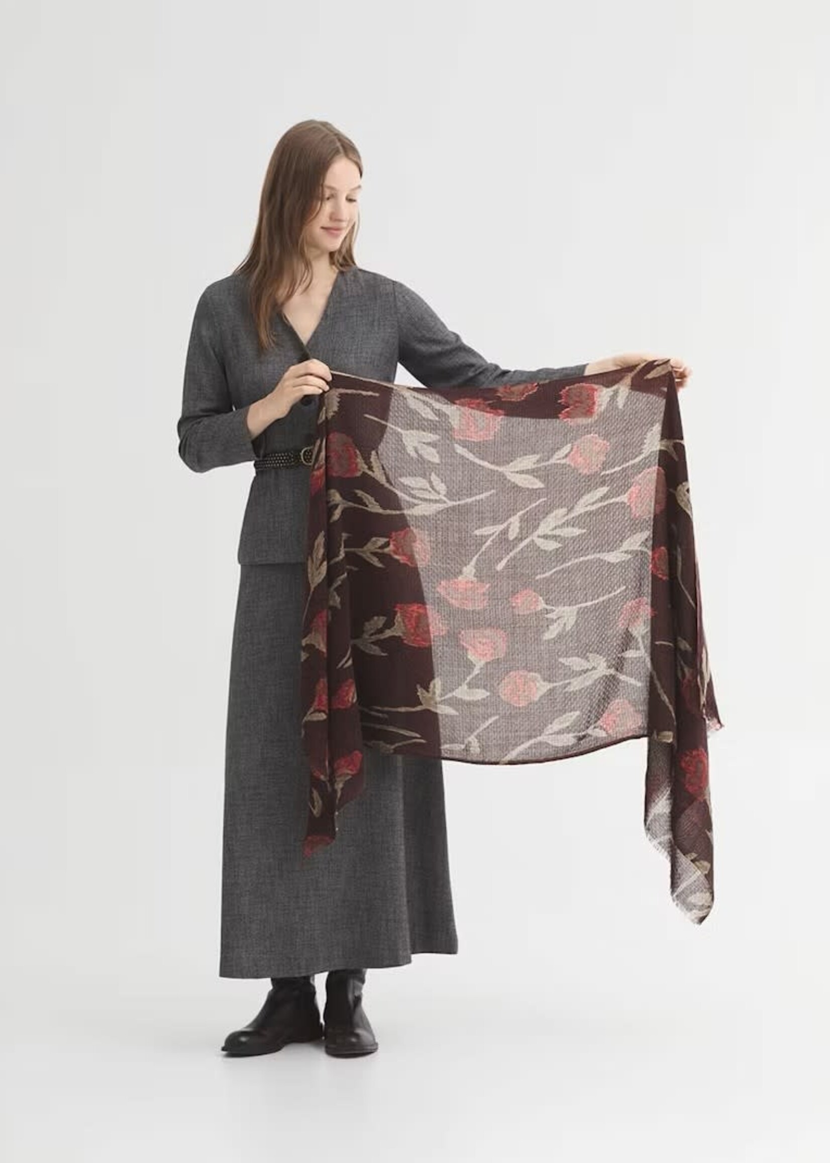 NICE THINGS NICE THINGS BLURRED FLOWERS PRINTED WOOL FOULARD PLUM