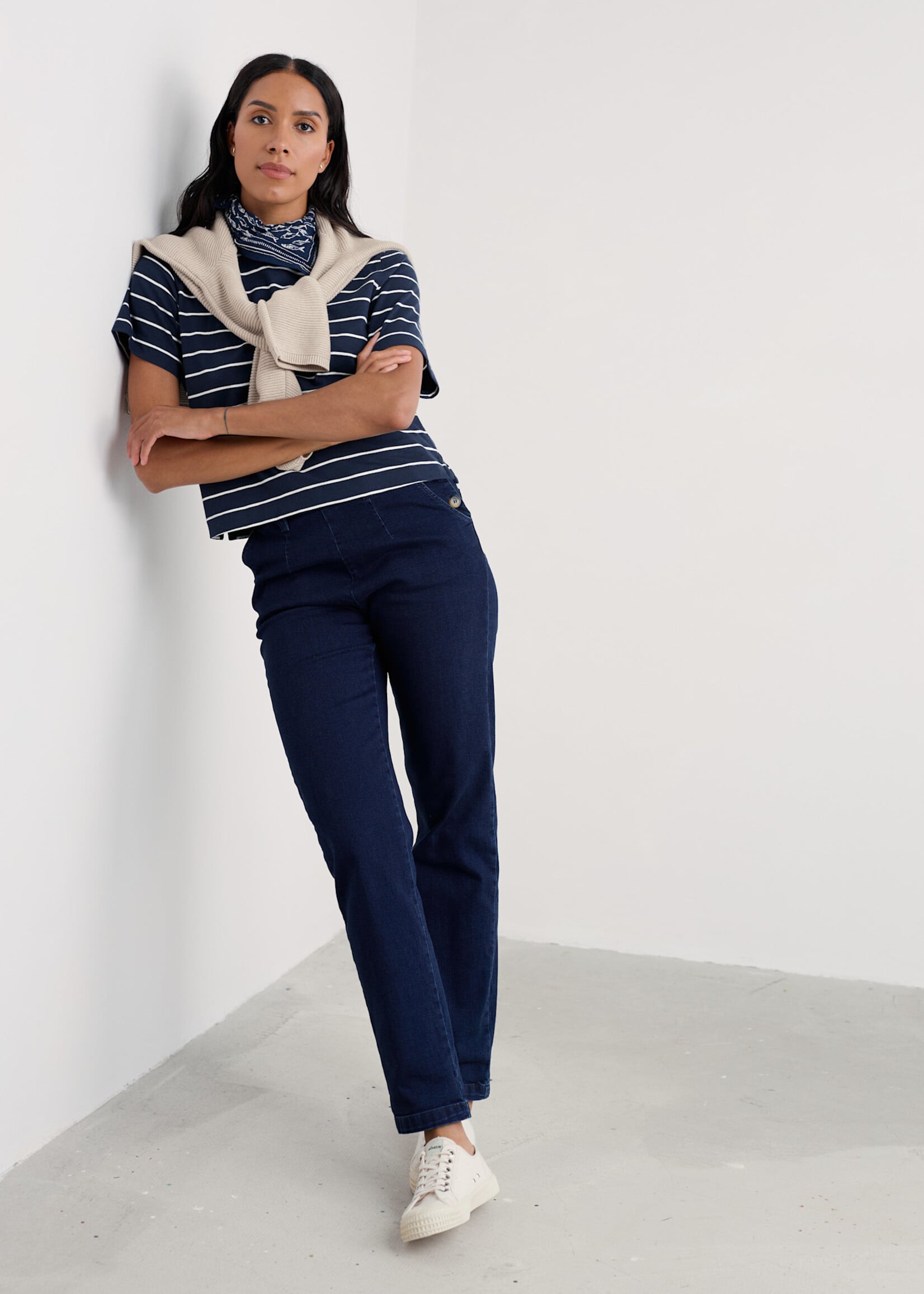 SEASALT CORNWALL SEASALT WATERDANCE TROUSER DARK INDIGO WASH