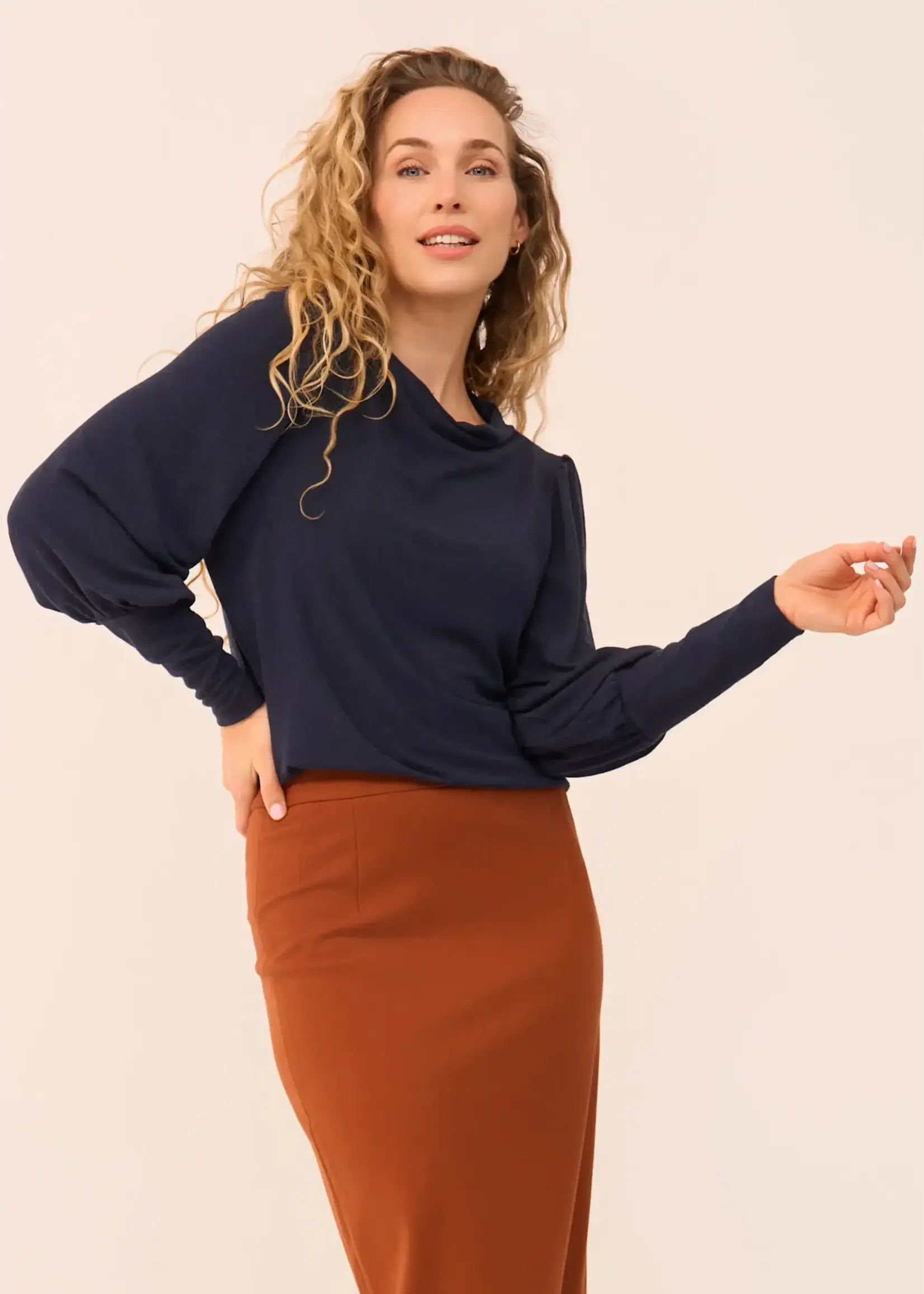 VERY CHERRY VERY CHERRY MAYA TOP DORIANA NAVY