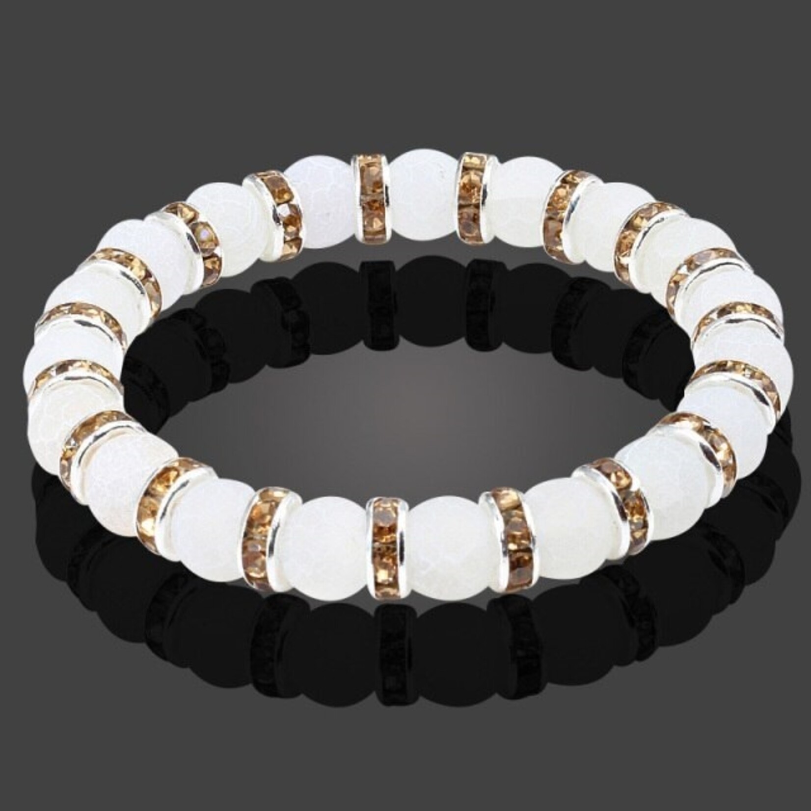 Nenzi Natuursteen grijze kraal 8mm  tussenschakel goud blaw 17 cm