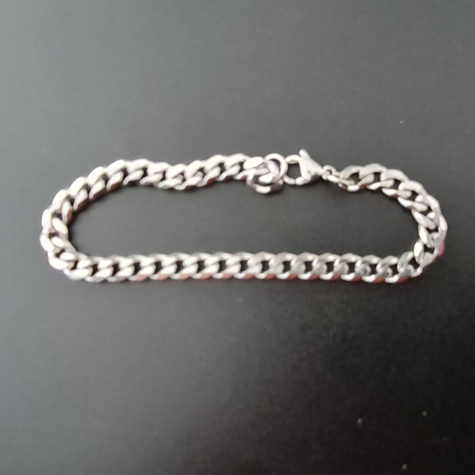 Nenzi RVS 5 mm brede armband 18 cmm