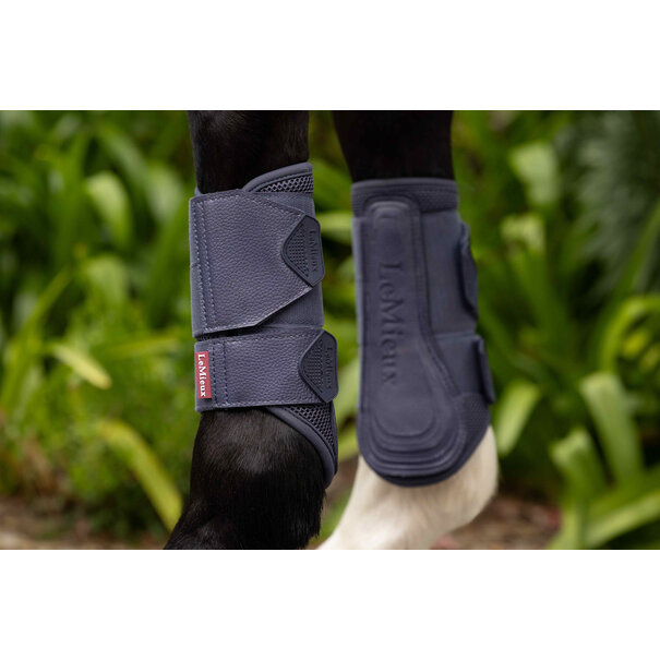 Le Mieux Arika Mesh Brushing Boots