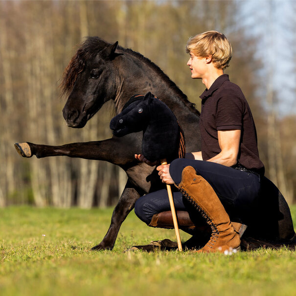 QHP Nalanta Stokpaard Hobby Horse