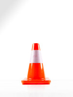 RI-TRAFFIC Leitkegel 30 cm RA2 reflektierend