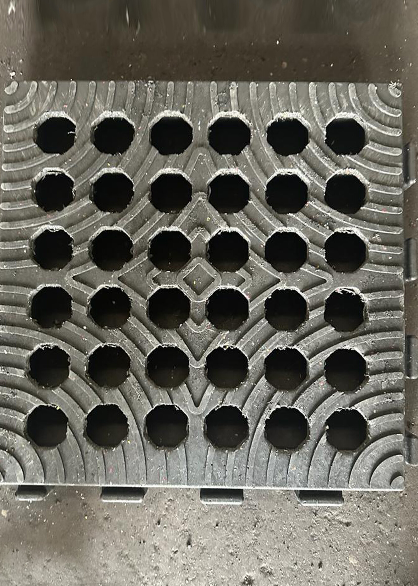 RI-TRAFFIC Kunststoff-Grasplatten / Grasgitter (48 cm x 48 cm x 6 cm)