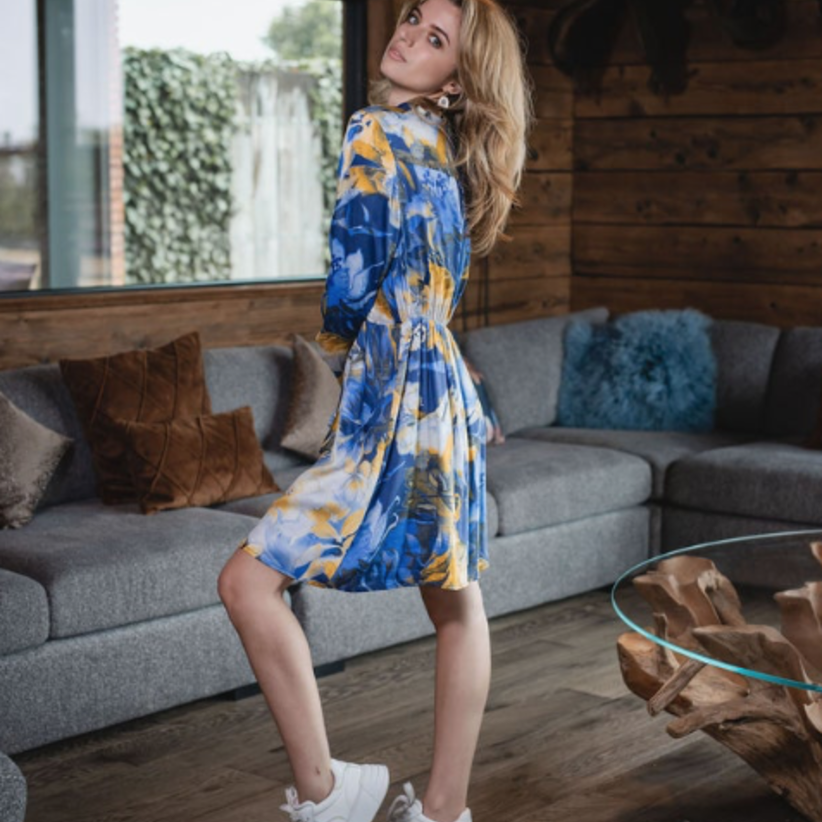 Robe courte FLEURI BLEU YELLOW - LES BLONDINETTES