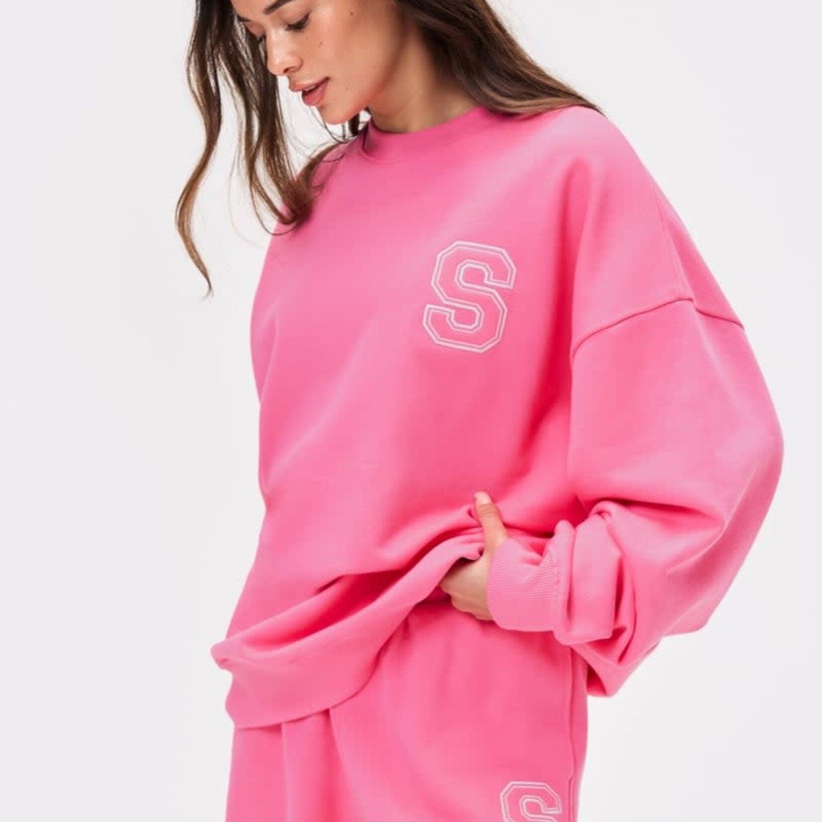 Stronger Essential Sweatshirt Coupe oversize - STRONGER
