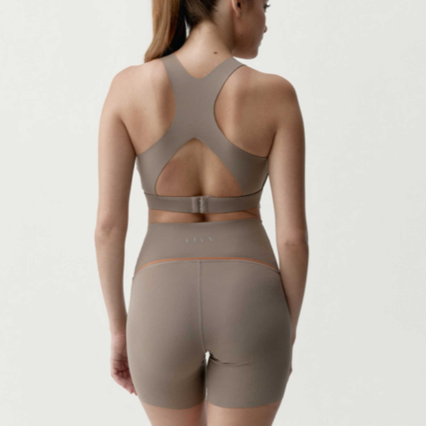 Born Short Brone Taupe - BORN LIVING YOGA