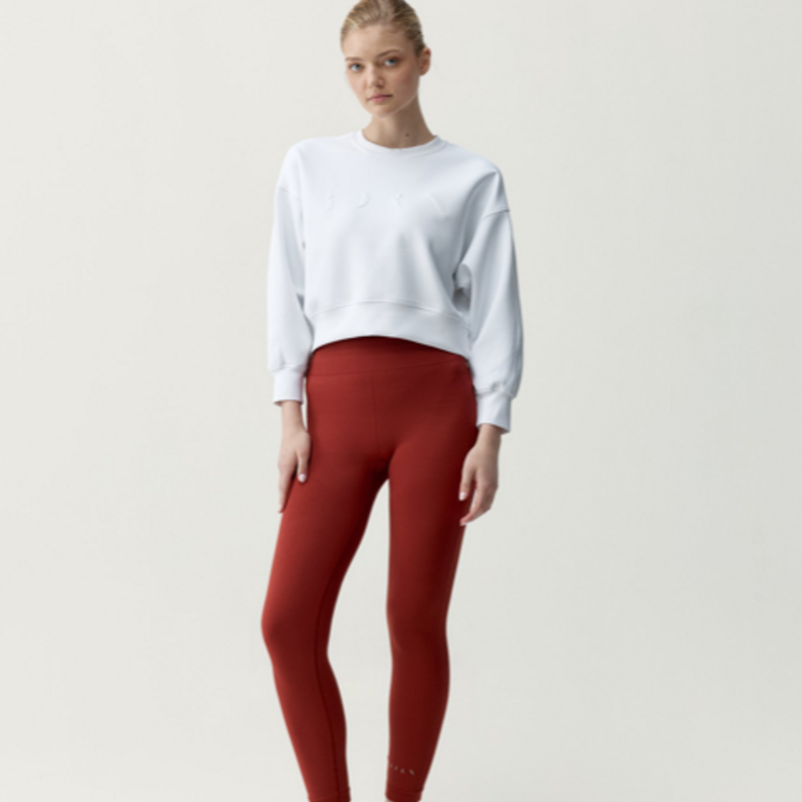 Born Sweatshirts Flora Off White - BORN LIVING YOGA