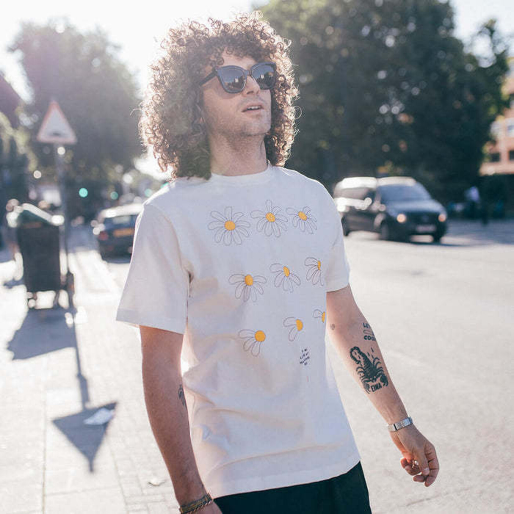 The Dudes The Dudes Loves Me Not Classic T-Shirt - The DUDES