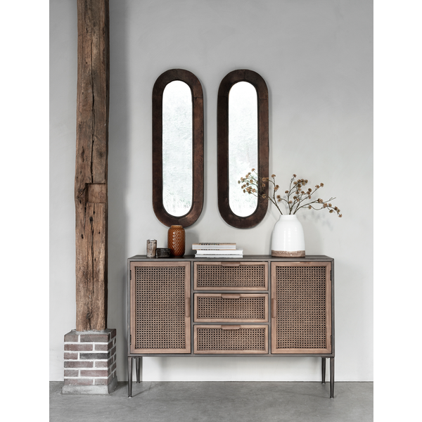 So True by Troubadour Dressoir Nordic