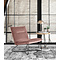 So True by Troubadour Fauteuil Lotus velvet roze