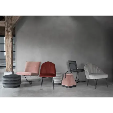 So True by Troubadour Fauteuil Rivoli velvet lichtgrijs