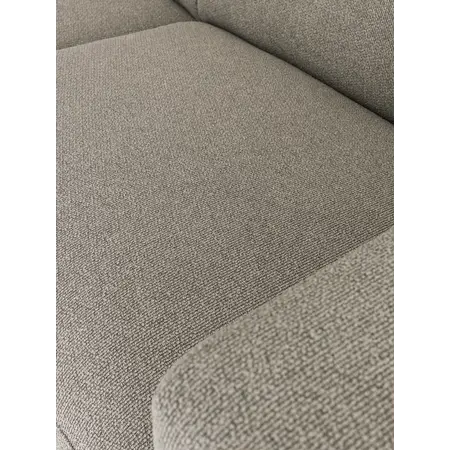 So True by Troubadour Loungebank Uschi liver