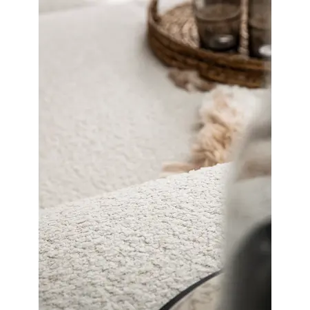 So True by Troubadour Loungebank Globe airolo ecru