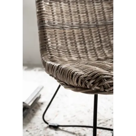 So True by Troubadour Fauteuil St. Tropez