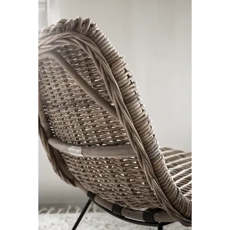 So True by Troubadour Fauteuil St. Tropez