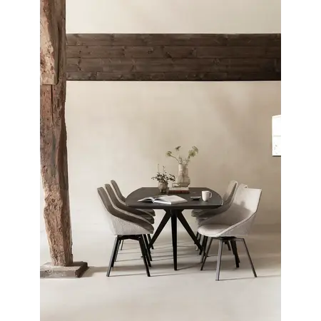 So True by Troubadour Eetkamerstoel Glamour lichtgrijs