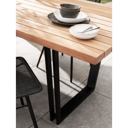 So True by Troubadour Tuintafel Le Jardin