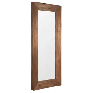 MUST Living spiegel Parade