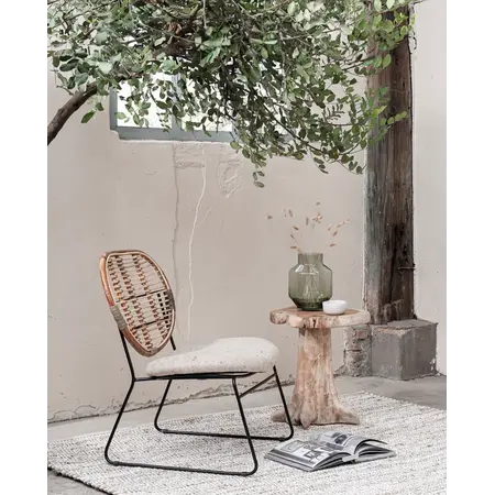 So True by Troubadour Fauteuil Chambery