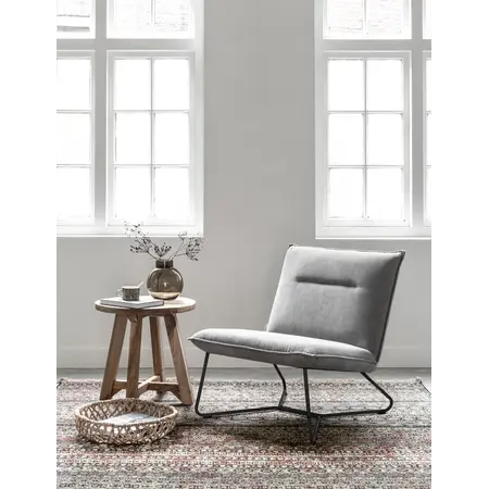 So True by Troubadour Fauteuil Lotus rib lichtgrijs