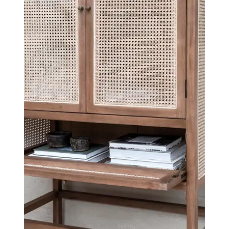 So True by Troubadour Bergkast Odense