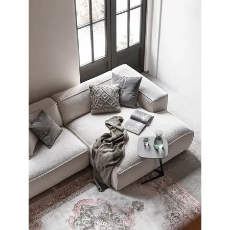 So True by Troubadour Loungebank Day airolo ecru