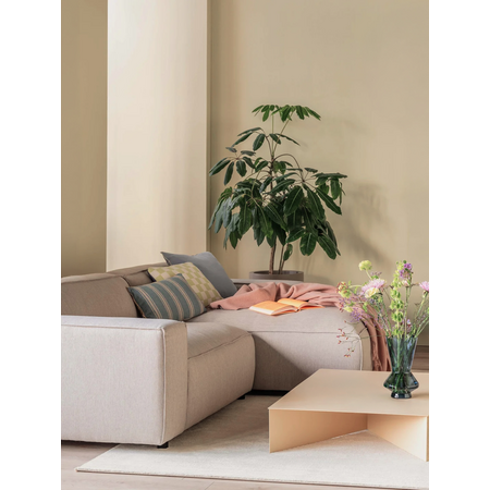 So True by Troubadour Loungebank Freek beige