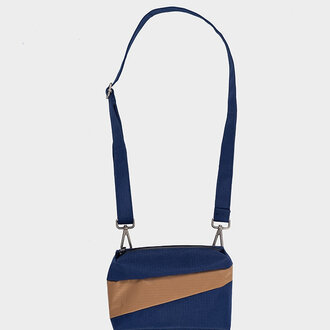 Susan Bijl The New Bum Bag Small Camel & Navy