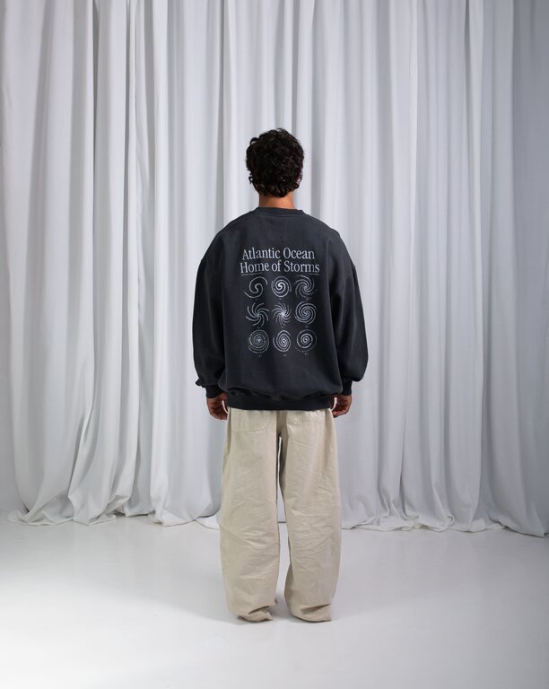 Latitud Fuego Latitud Fuego Home Of Storms Sweater Antracite