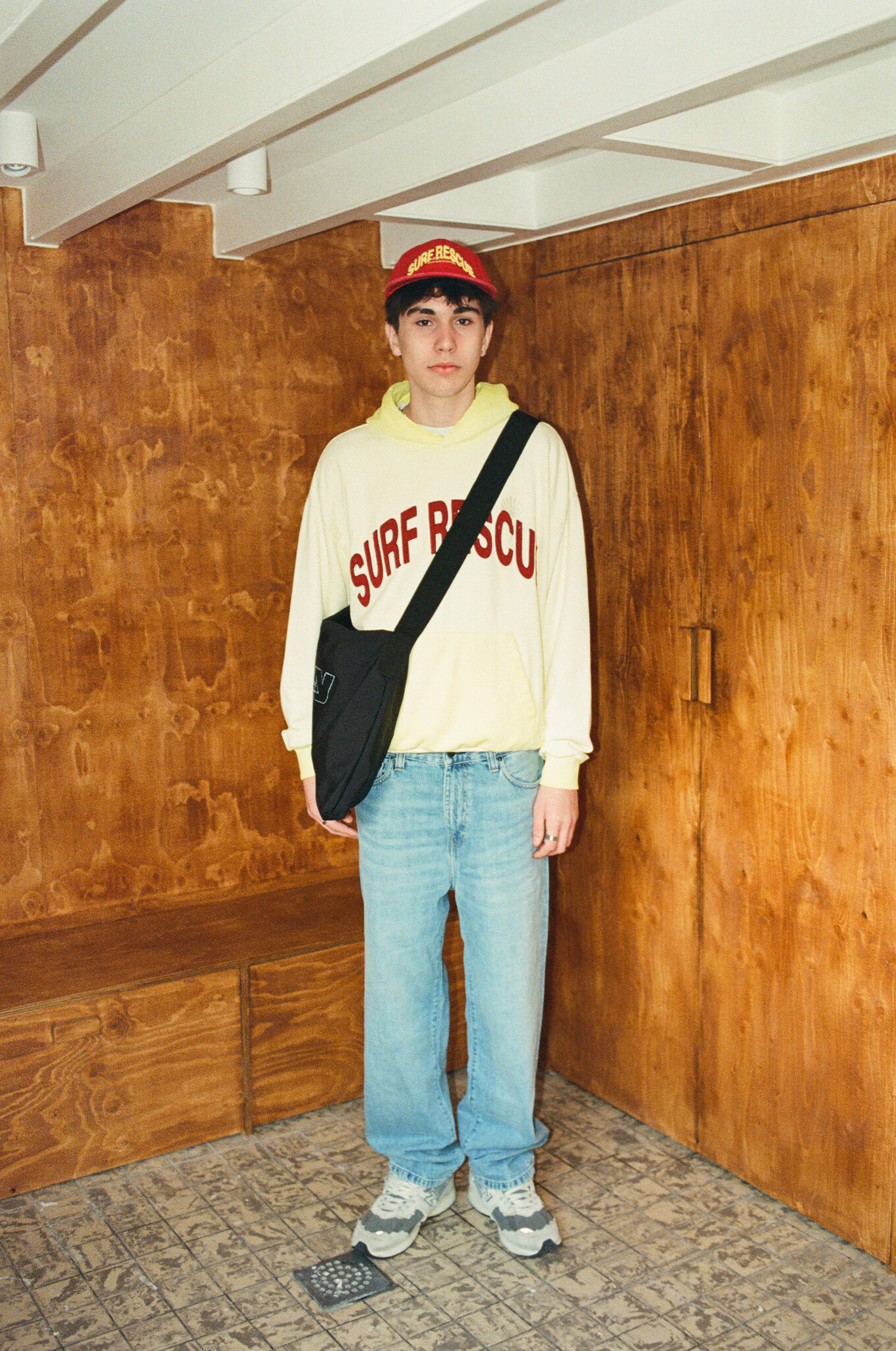 SS26 analoog shoot door Renzo