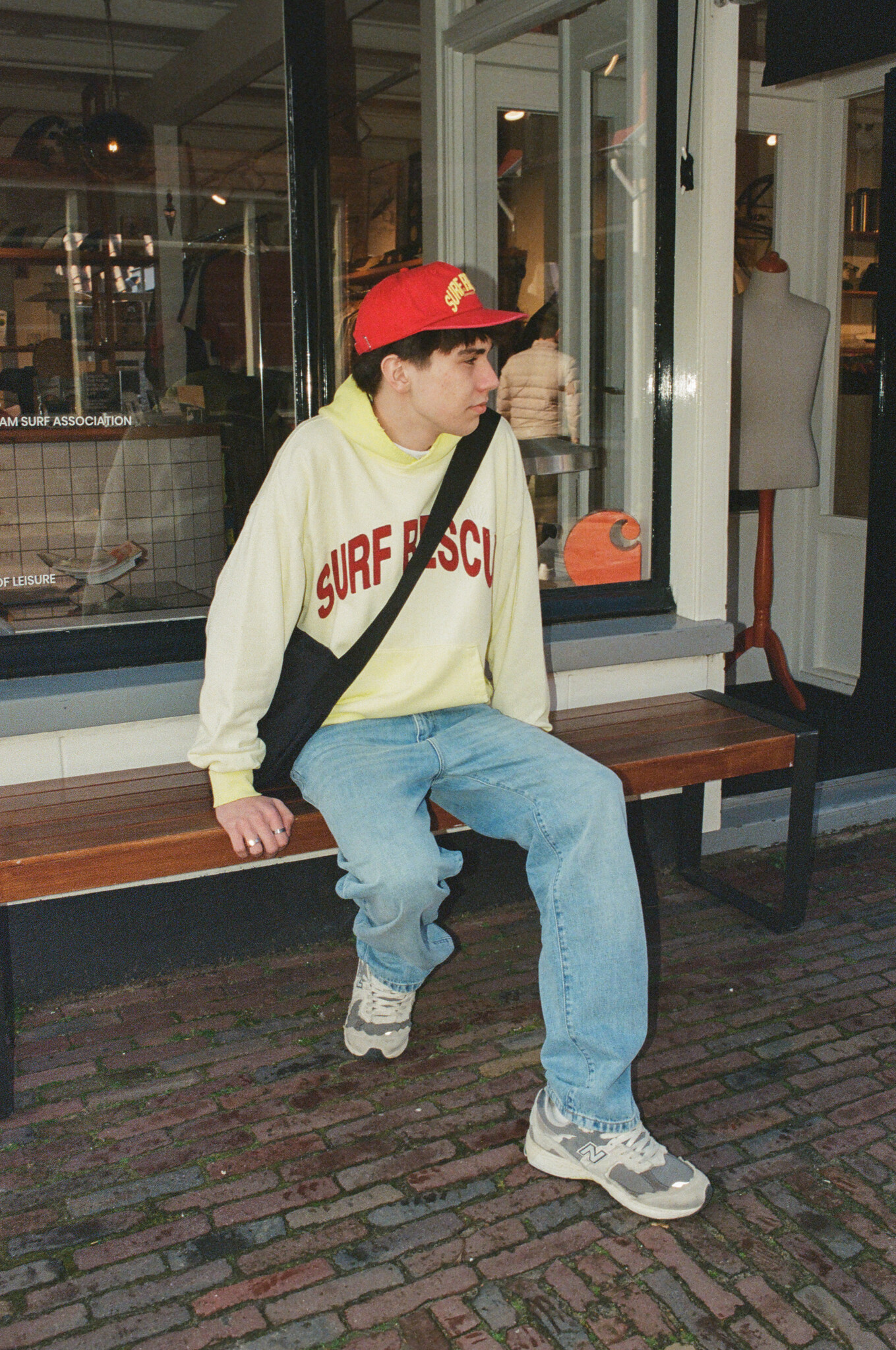 SS26 analoog shoot door Renzo