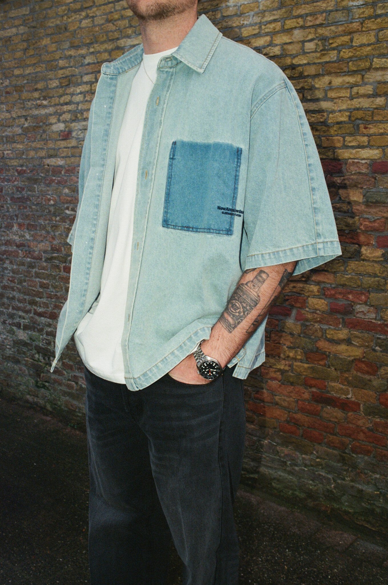 SS26 analoog shoot door Renzo