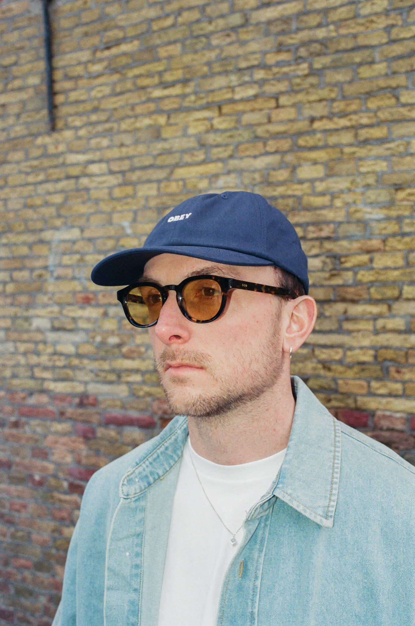 SS26 analoog shoot door Renzo