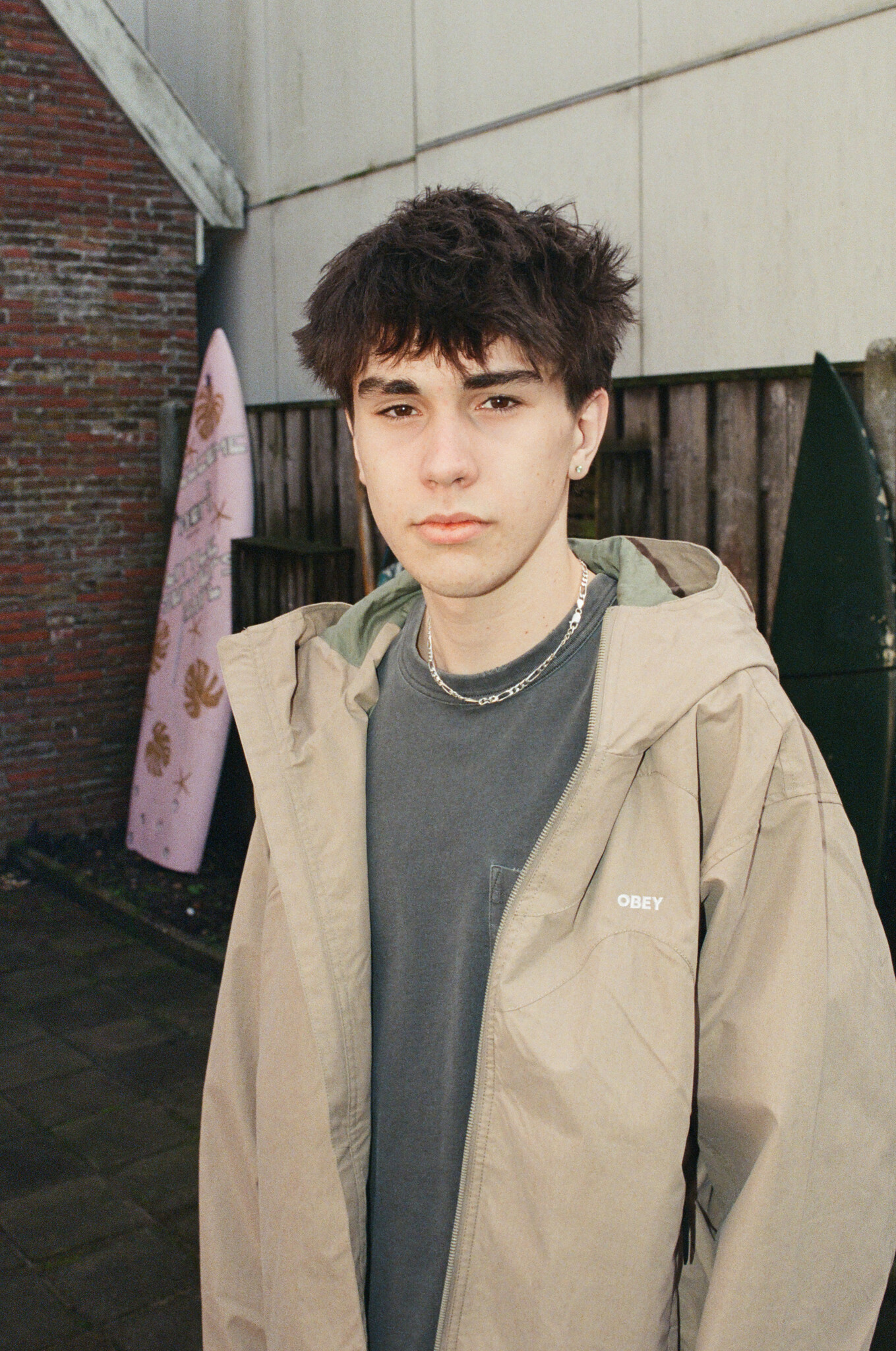 SS26 analoog shoot door Renzo