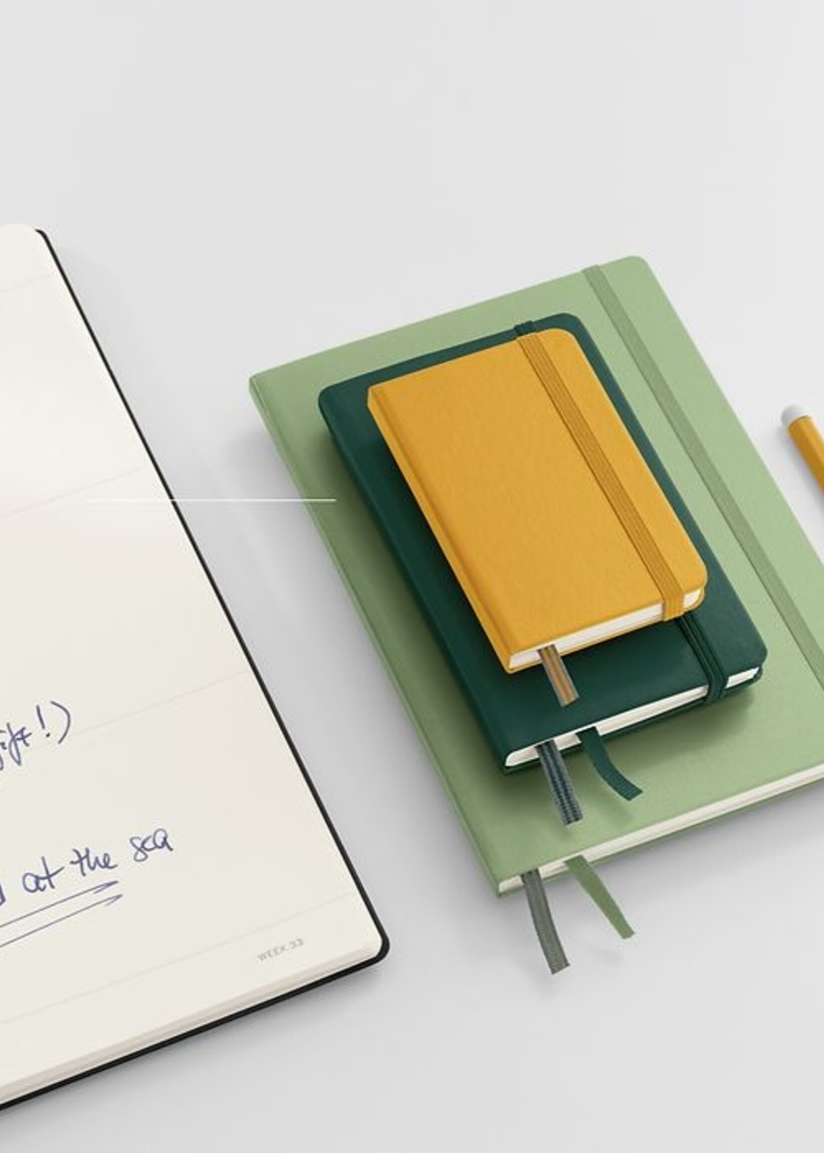 Leuchtturm1917 Agenda 2027 Medium Soft Cover Weekly/Note Port Red