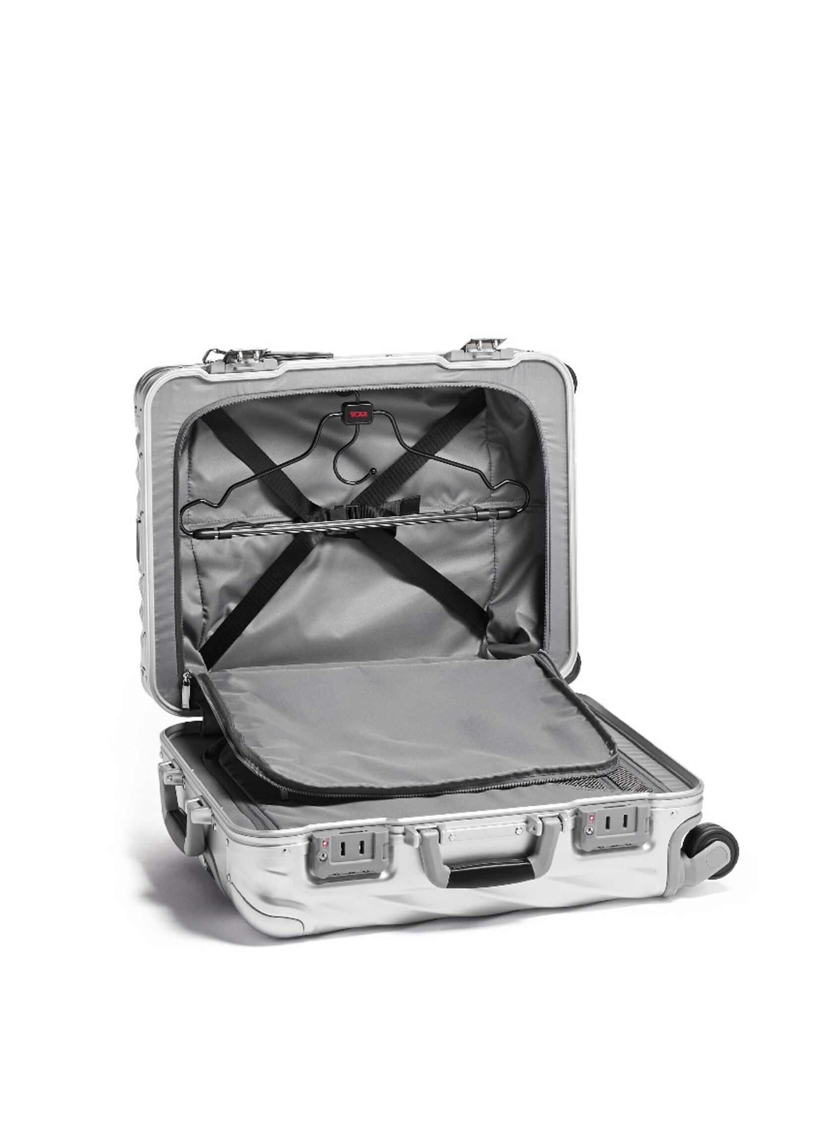 TUMI Koffer 19 Degree Aluminium Continental  55cm Silver