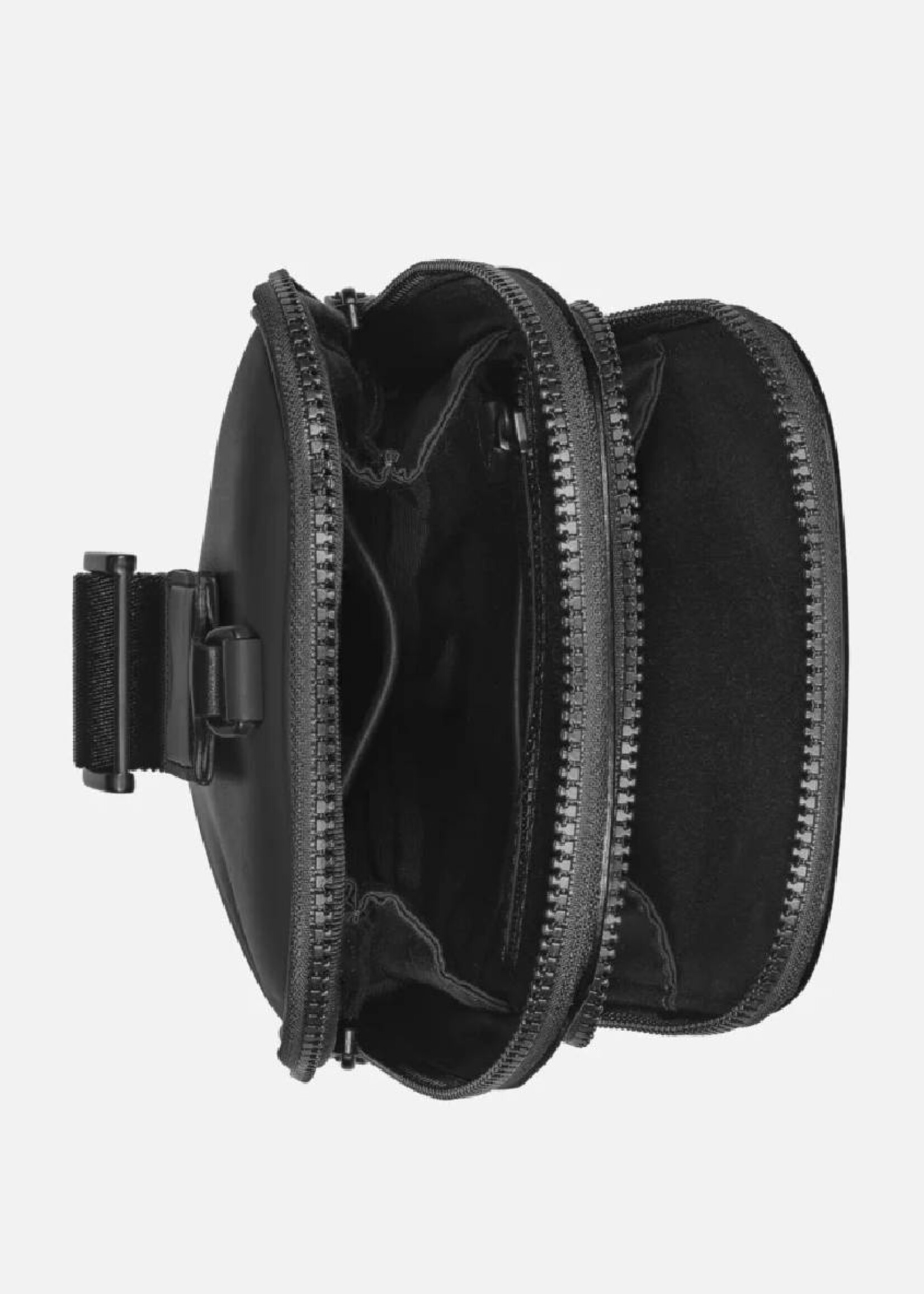 MONTBLANC Extreme 3.0 Sling Black